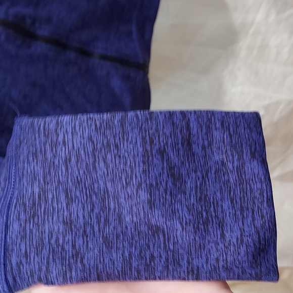 Champion Purple and Black Blended Pattern Zipper Hoodie w/ Thumb Holes Size Med - Picture 3 of 9